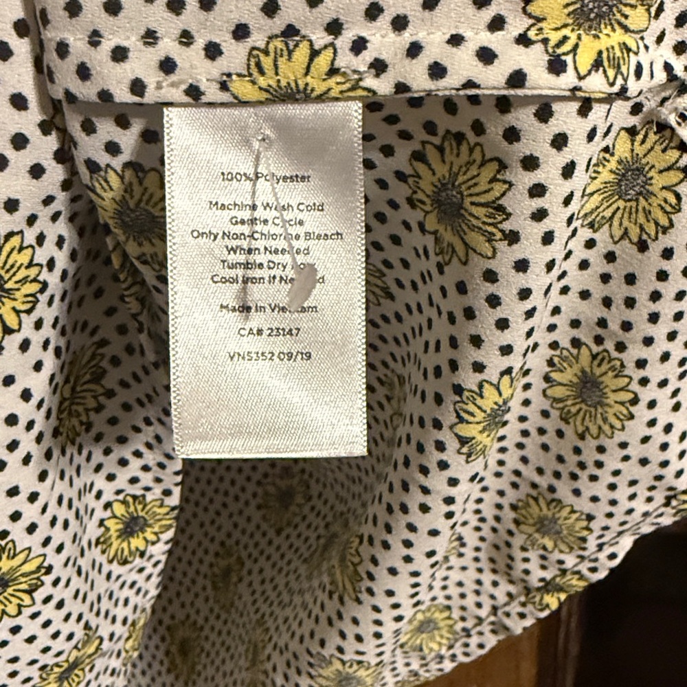 Talbots Yellow Floral Ruffle Top - Picture 5 of 5